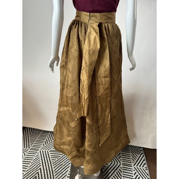 Vintage USA Gold Full-Length Skirt size 8 With Bow Waist & Textured Pattern Poly - Picture 8 of 16
